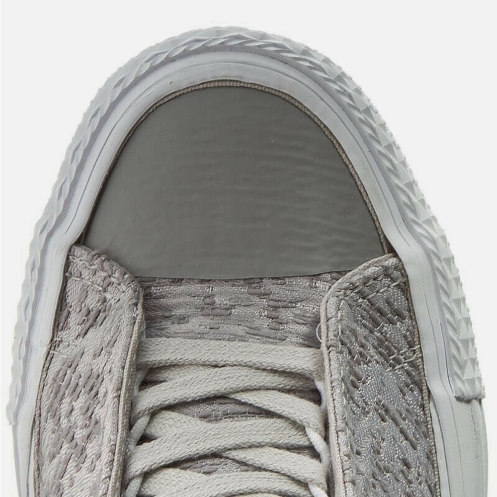 - Converse Chuck Taylor All Star Selene Winter Knit Mid Mouse - Picture 2 of 6